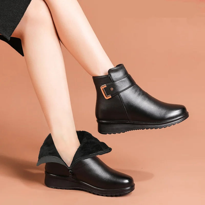 Bottines Fourrées à Bride Femme