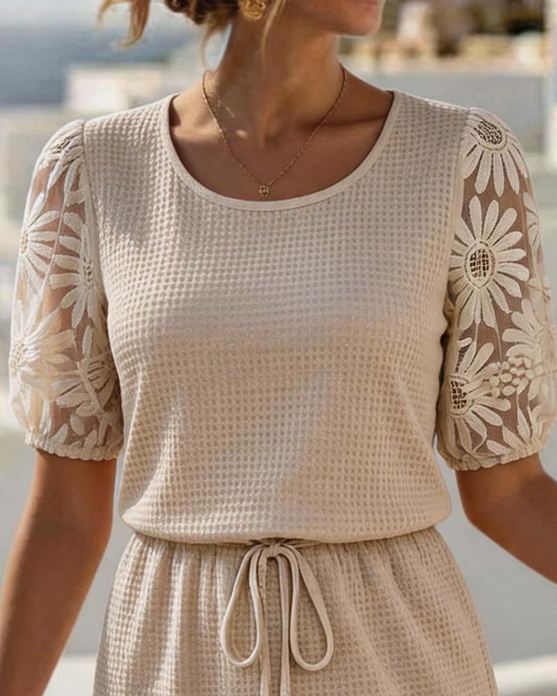 Robe Courte Manches Ajourées Femme