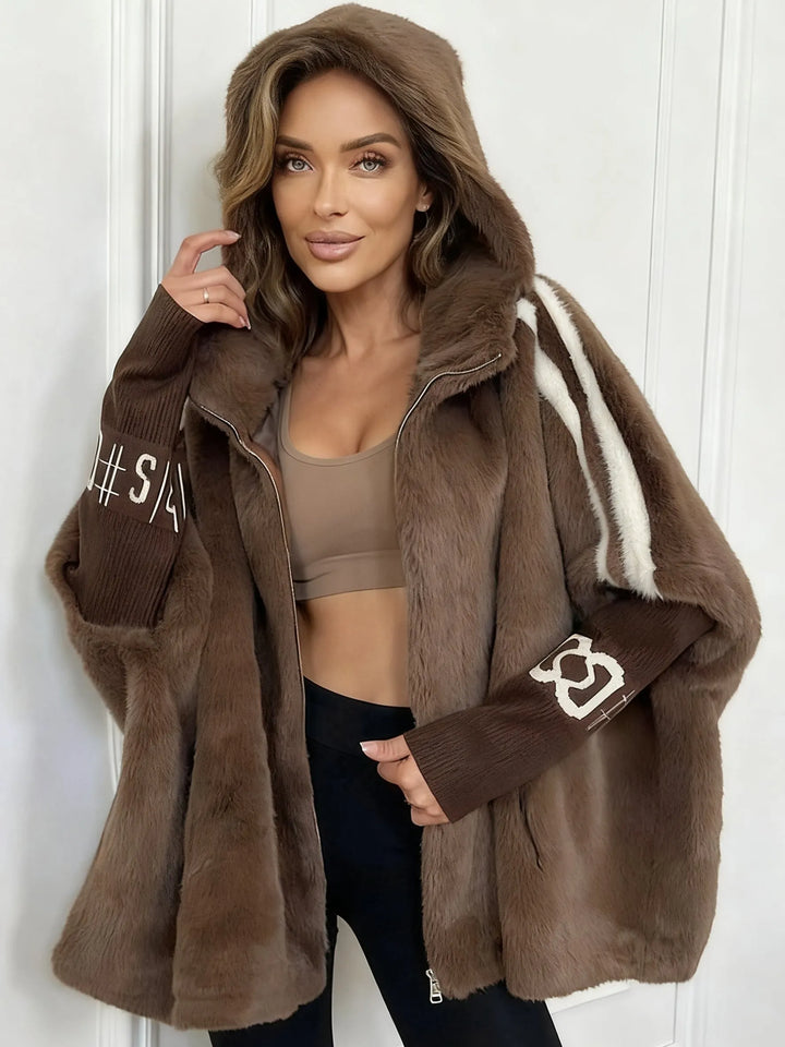 Veste Ample à Capuche Femme