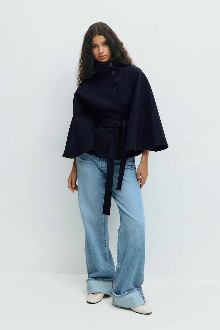 Manteau Cape Court Ceinturé Femme