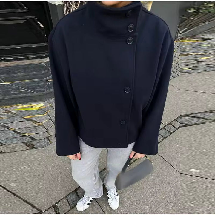 Veste Courte à Col Montant et Boutons Femme