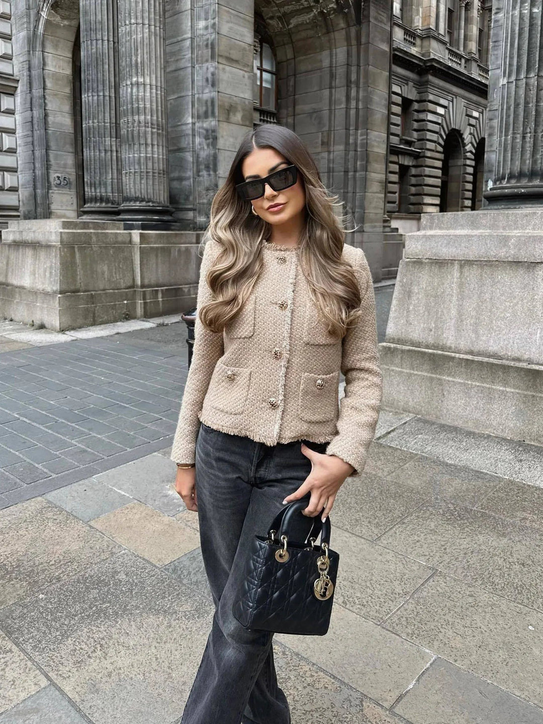 Veste Courte Texturée à Boutons Femme
