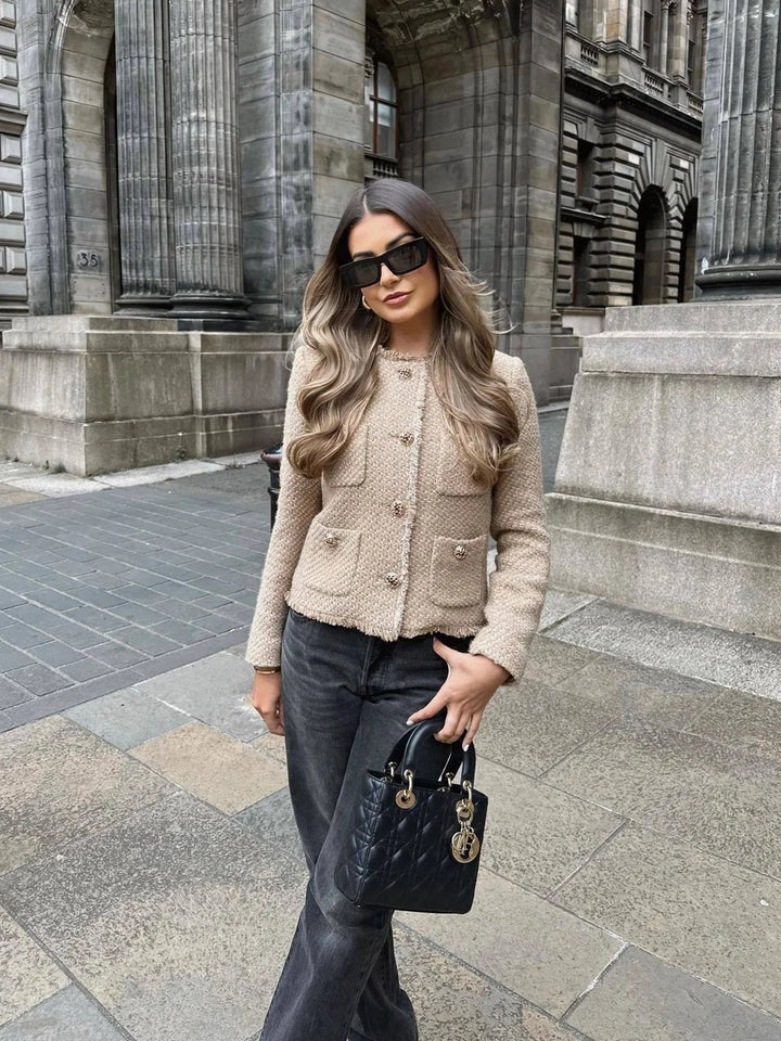 Veste Courte Texturée à Boutons Femme