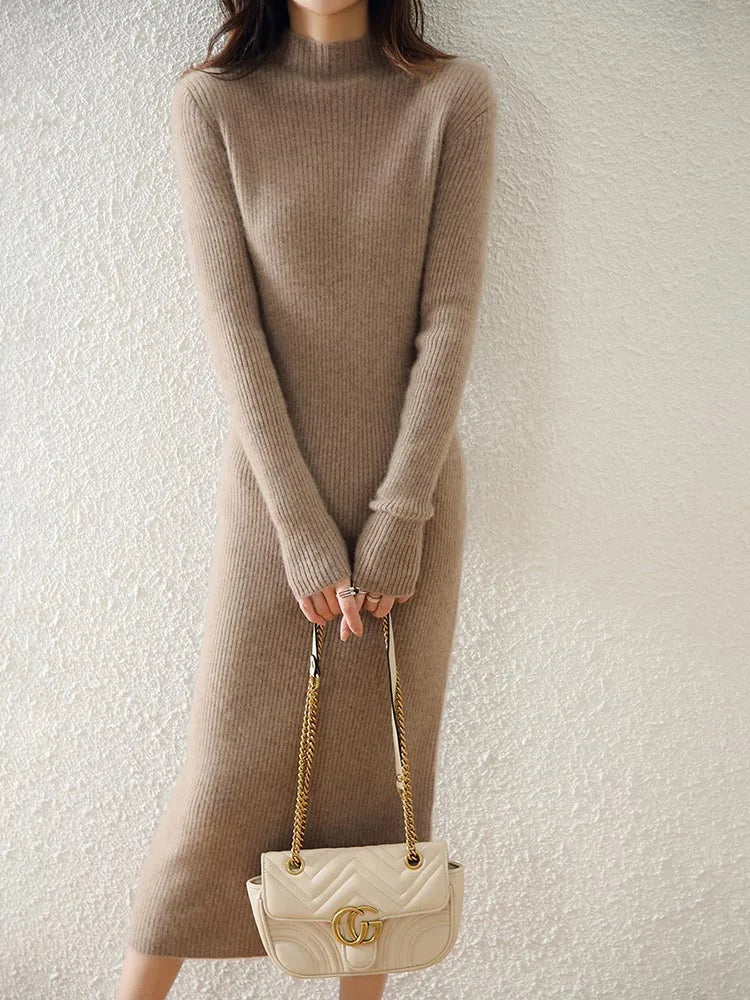 Robe Midi Côtelée col Montant Femme