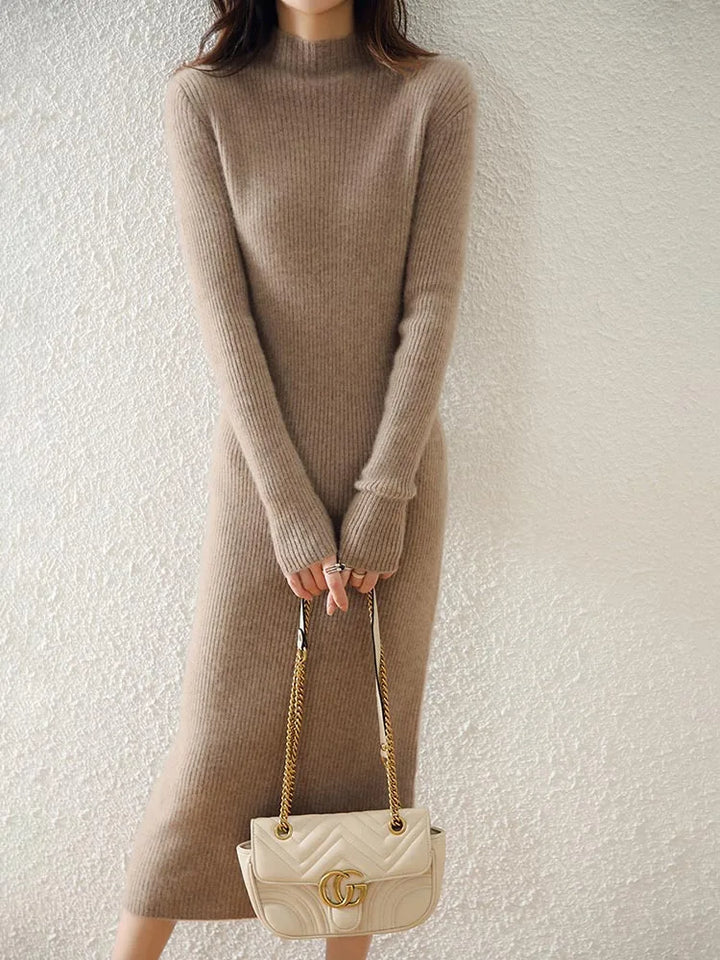 Robe Midi Côtelée col Montant Femme