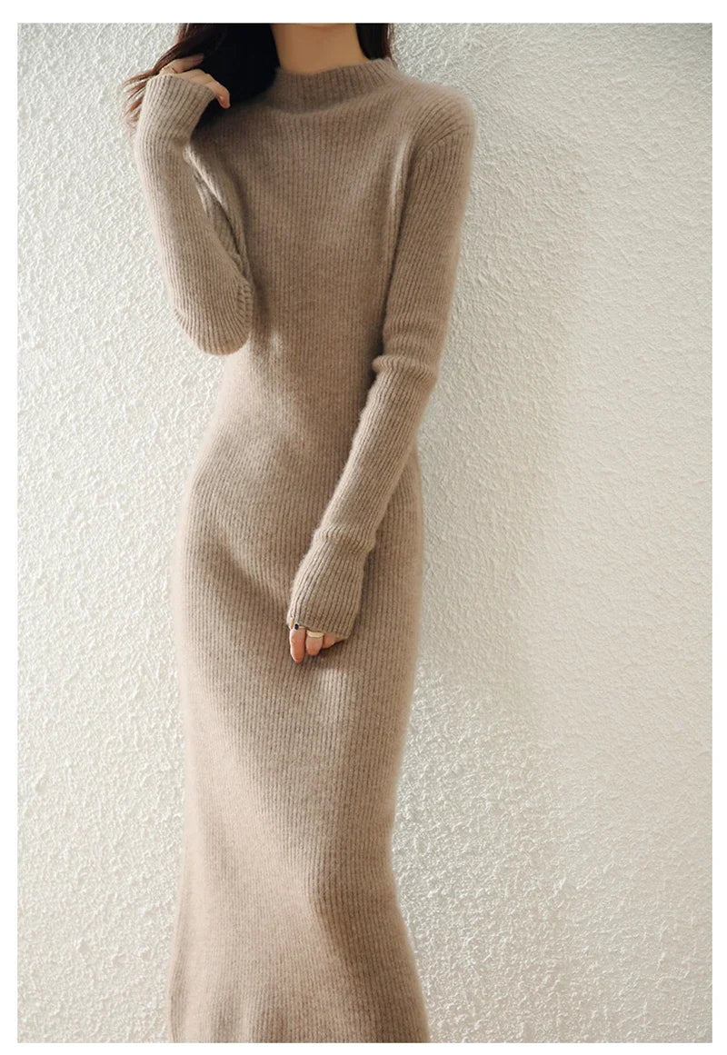 Robe Midi Côtelée col Montant Femme