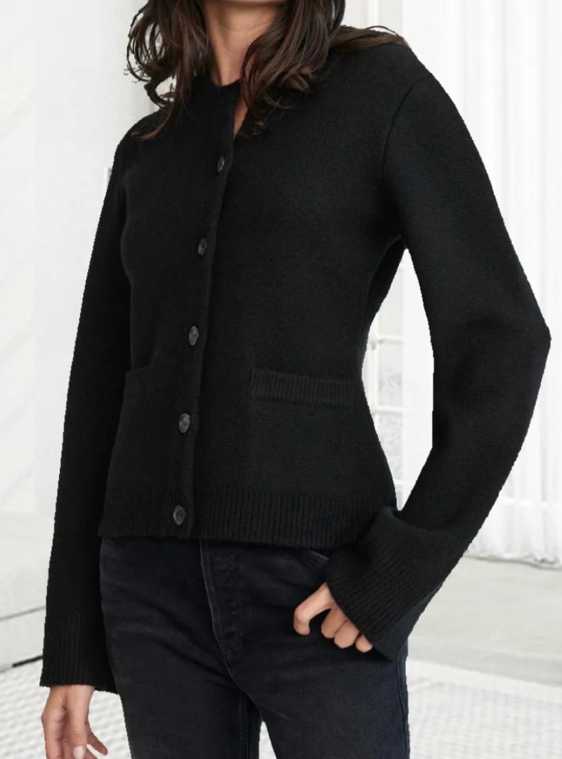 Gilet Boutonné à Col Rond et Poches Femme
