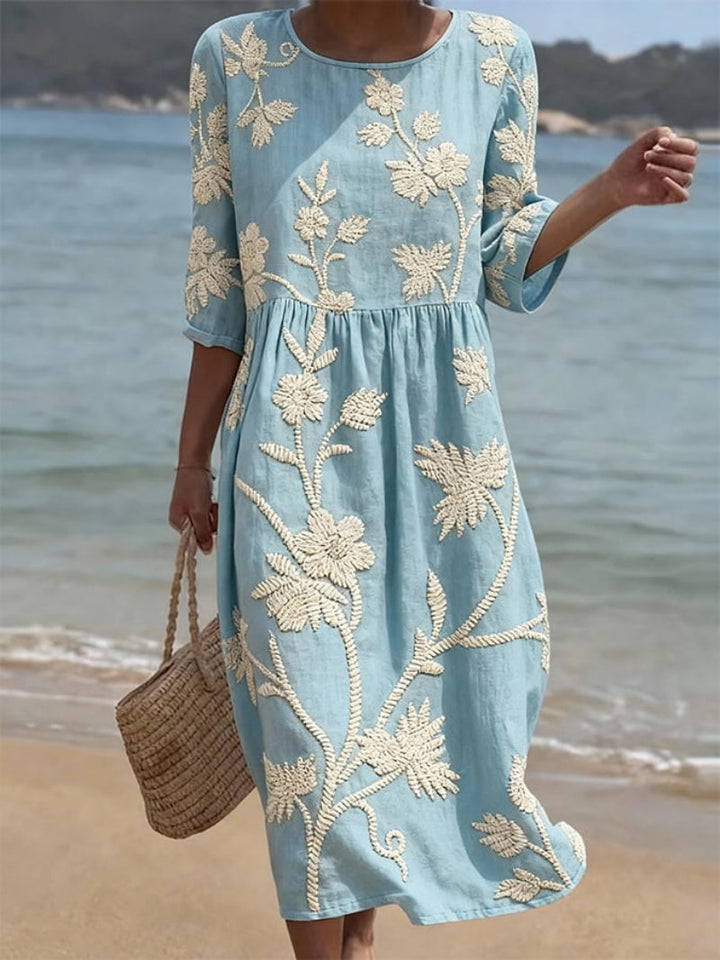 Robe Brodée Coupe Ample Femme