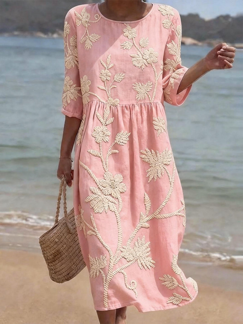 Robe Brodée Coupe Ample Femme