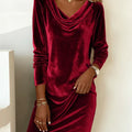 Robe Courte Col Bénitier Femme