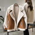 Women's cropped jacket with wide lapels