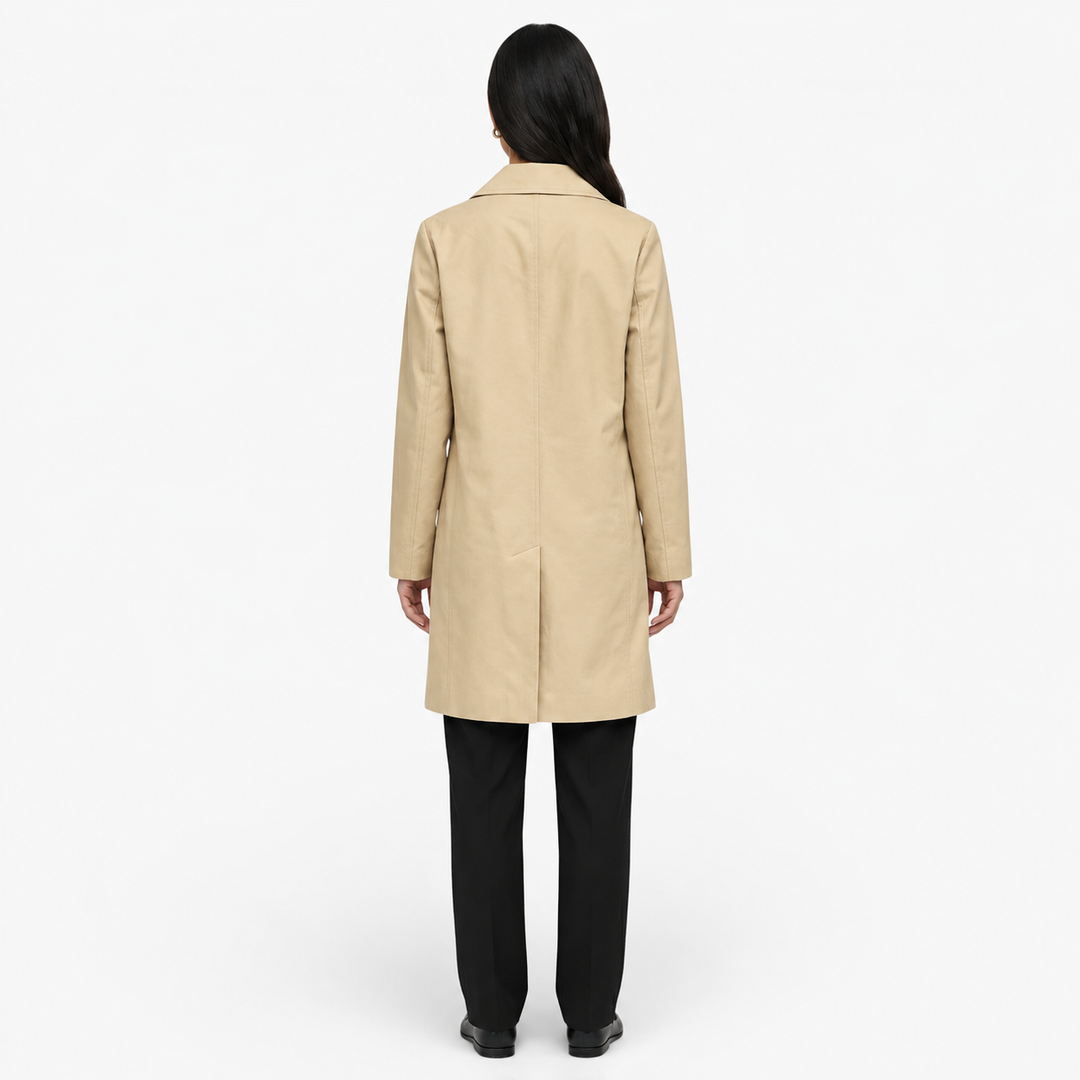 Manteau Long à Boutons et Col Classique Femme