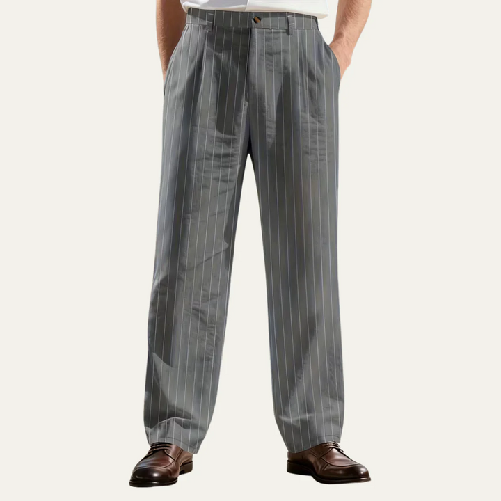 Pantalon Habillé à Rayures Fines et Pinces Homme