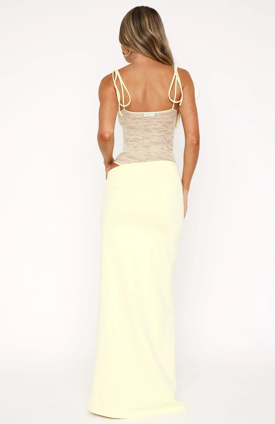 Robe Maxi Dentelle Ajustée Femme