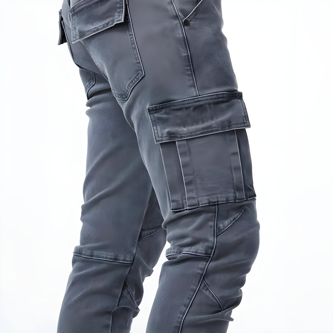 Pantalon Cargo Fuselé à Poches Latérales Homme