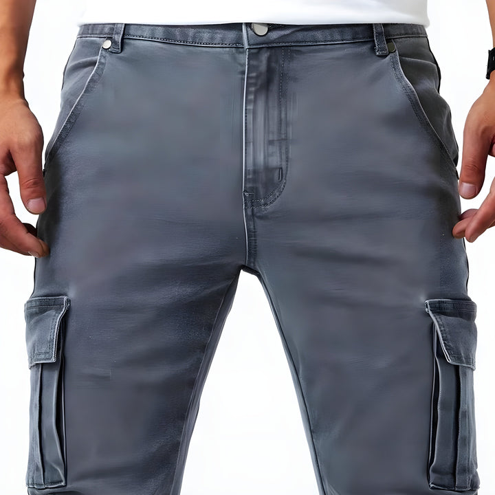 Pantalon Cargo Fuselé à Poches Latérales Homme