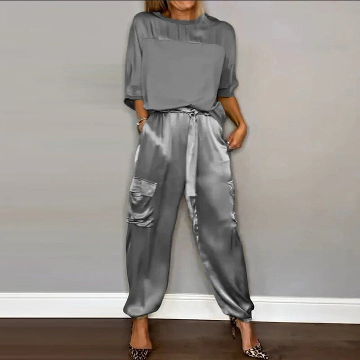 Ensemble Haut et Pantalon Cargo Femme