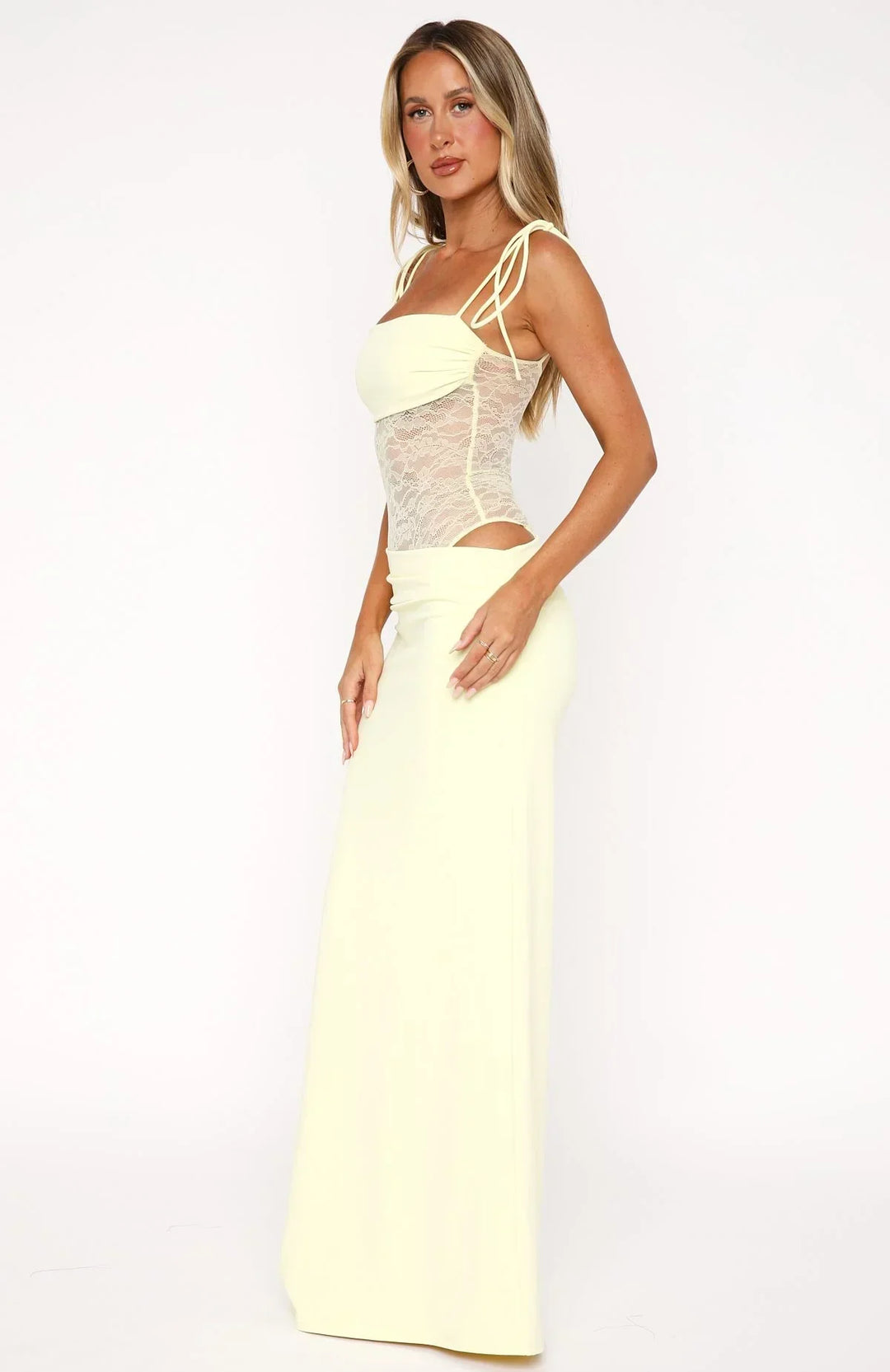 Robe Maxi Dentelle Ajustée Femme
