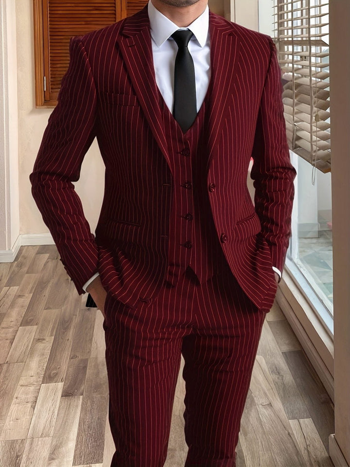 Costume Trois Pièces à Rayures Homme