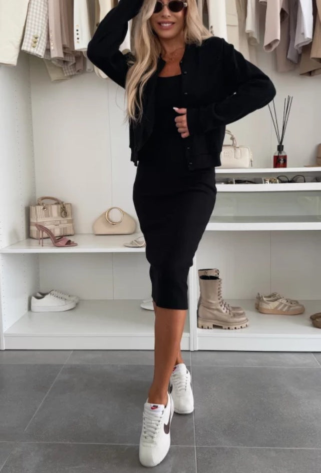 Ensemble avec Robe Midi et Gilet Femme